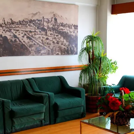 Hotel Miraneve 2*