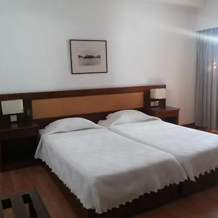 Miraneve Hotel 2*